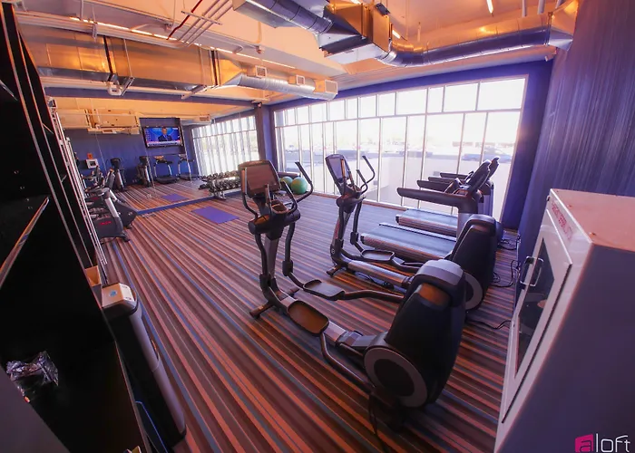 Aloft By Marriott Hotel 3*