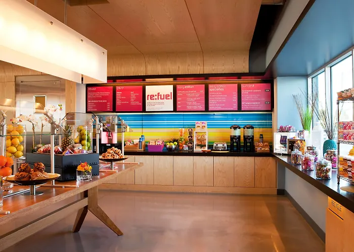 Aloft By Marriott Hotel 3*