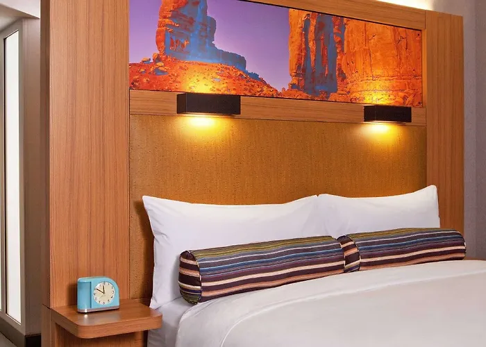 Aloft By Marriott Hotel 3*